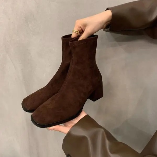 DORETTA - Leren dames Chelsea boots met antislip zool