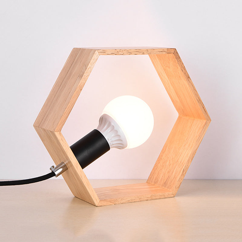 HEXALIGHT - Stijlvolle zeshoekige houten tafellamp voor warme ambiance