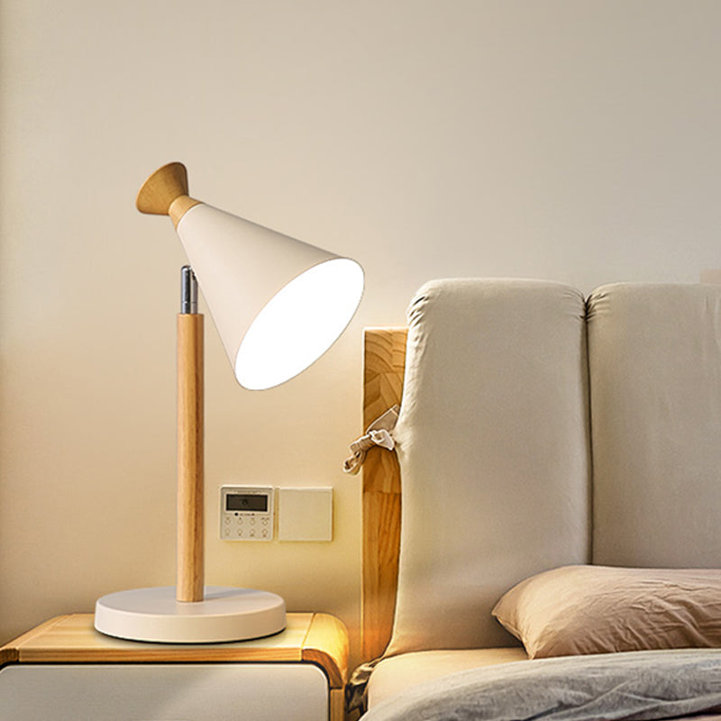LUMITONE - Moderne ijzeren trompetlamp voor tafels