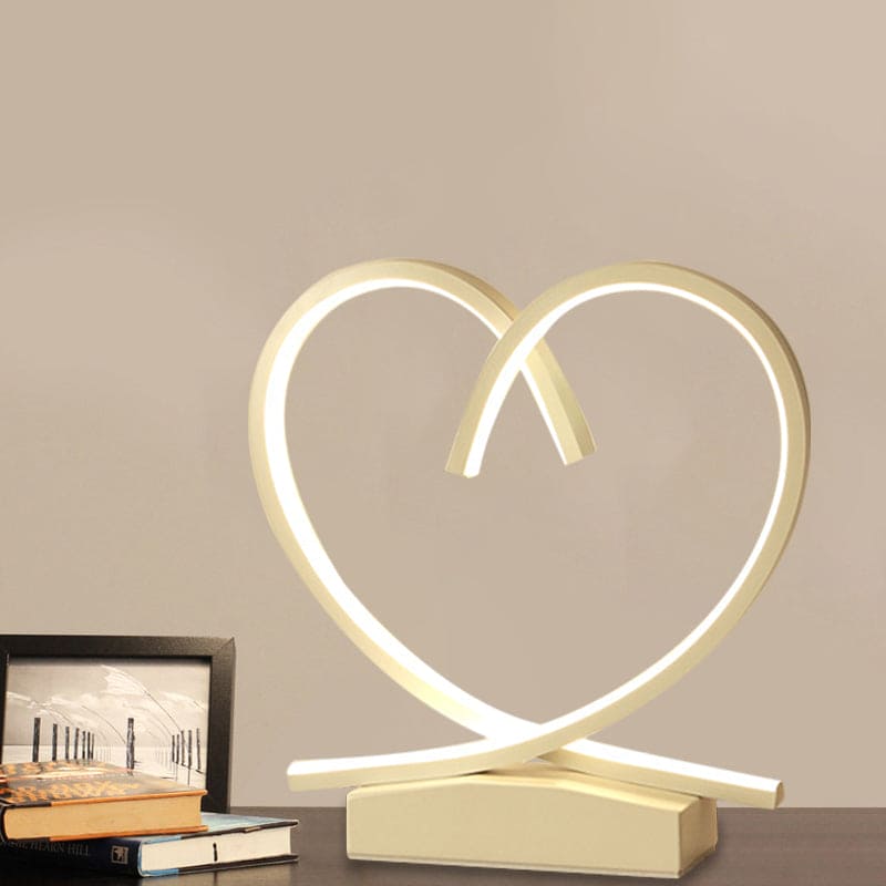 LOVETREE - Houten nachtkastje met liefdevol hartdesign