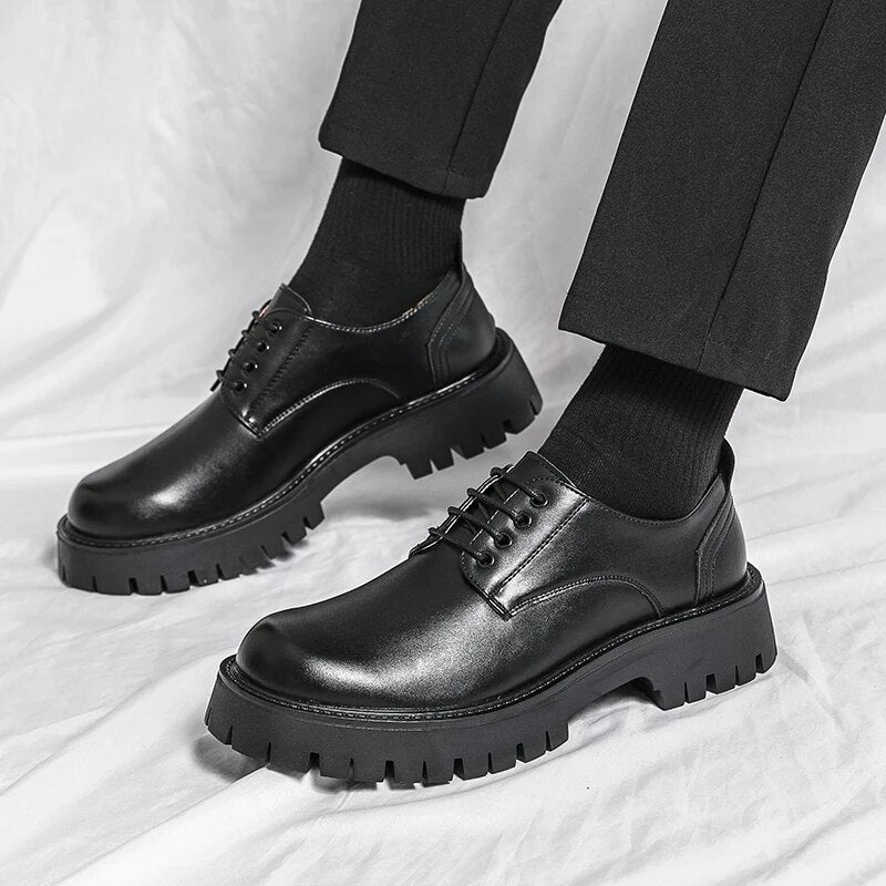 SPENCER - Heren veterschoenen met robuuste zool en tijdloze stijl