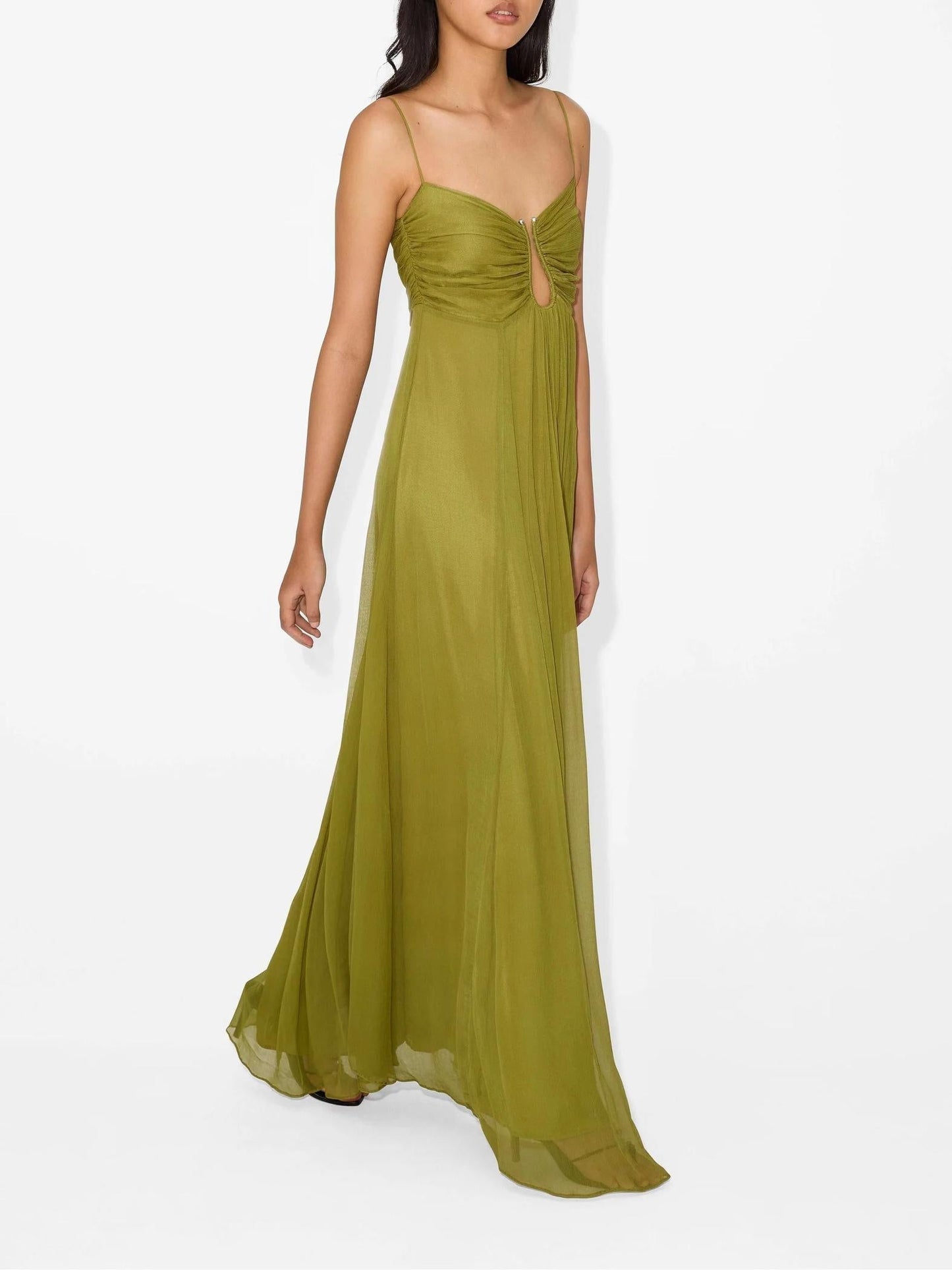 Zomerse maxi damesjurk met spaghettibandjes en cut-out detail – SOLANA BREEZE - Glamorix