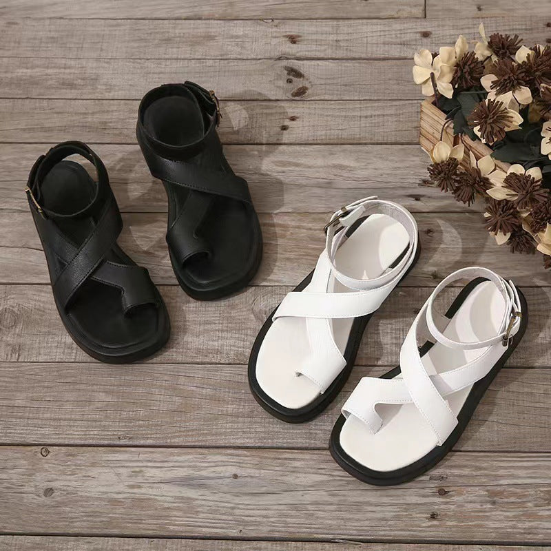 Trendy dames sandalen met kruissluiting en comfortabele plateauzool – LIVARA LIFT - Glamorix