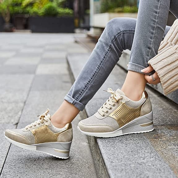 AMELIA – Dames sneakers met sleehak en sportieve elegantie - Glamorix