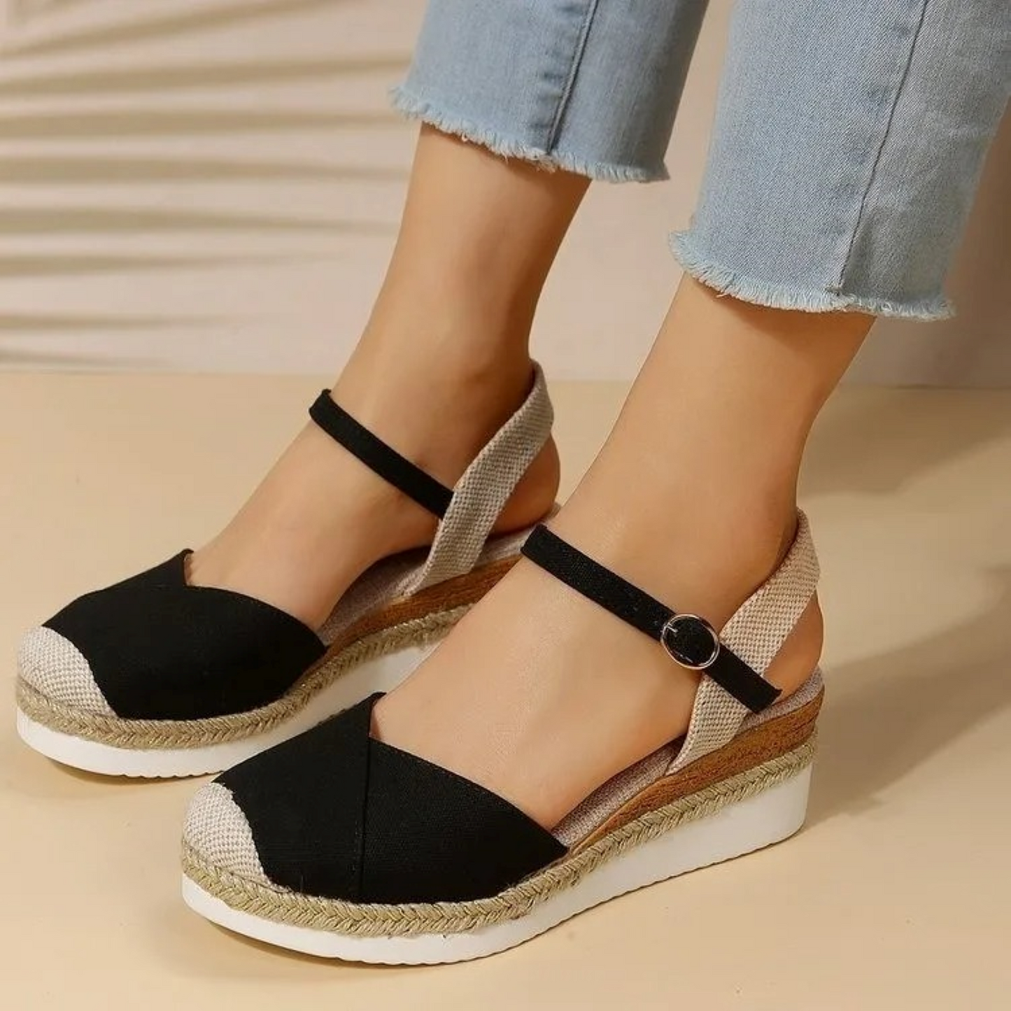 Damessandalen met gespsluiting en comfortabel voetbed – SERENA STRAP - Glamorix