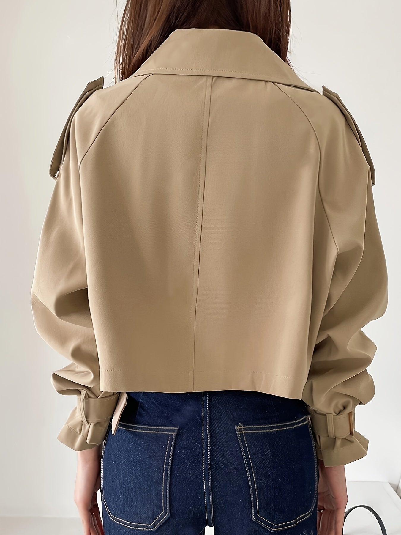 CAMILLE - Korte trenchcoat met dubbele knoopsluiting en riemmouwen voor dames
