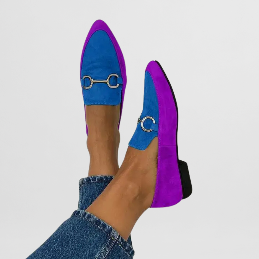 Dames loafers met subtiele hak en metalen detail – HELVIA - Glamorix