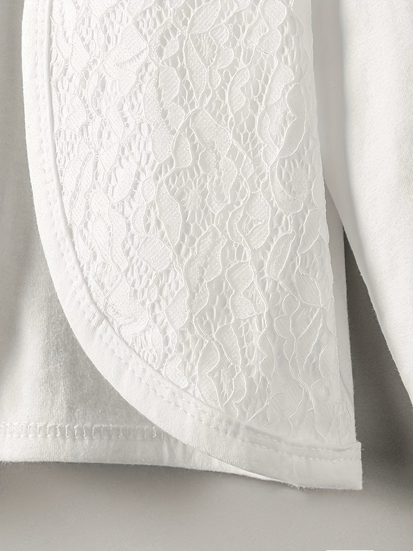 EMMA - Meisjes vest met kanten details