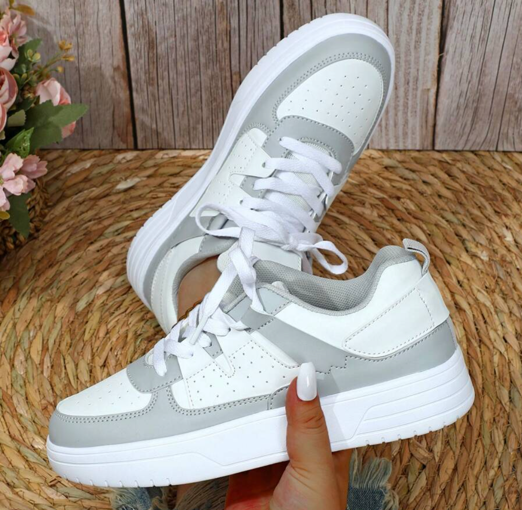 ISABEL - Dames veterschoenen met stijlvolle afwerking
