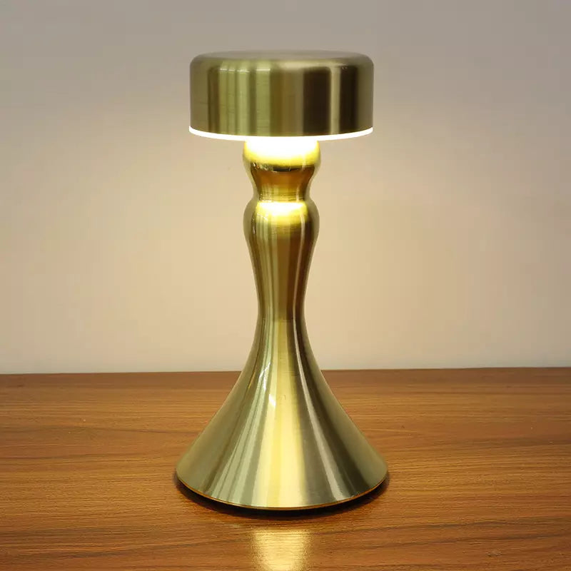 LUMINA - Elegante metalen draadloze tafellamp