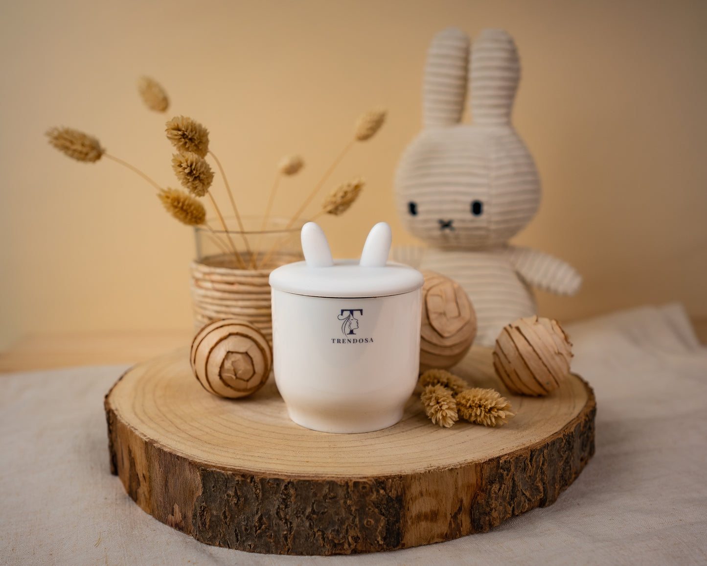 BabyCare – Slimme Babyfles met Temperatuuraanduiding en Ergonomisch Ontwerp