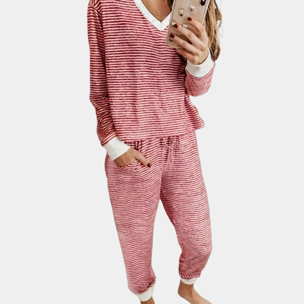 ELARA - Zachte en comfortabele pyjamaset voor dames