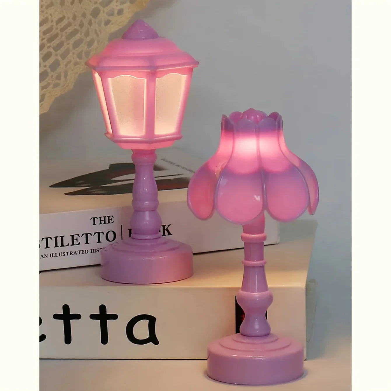 GLOWELEGANCE - Stijlvolle tafellamp met moderne flair
