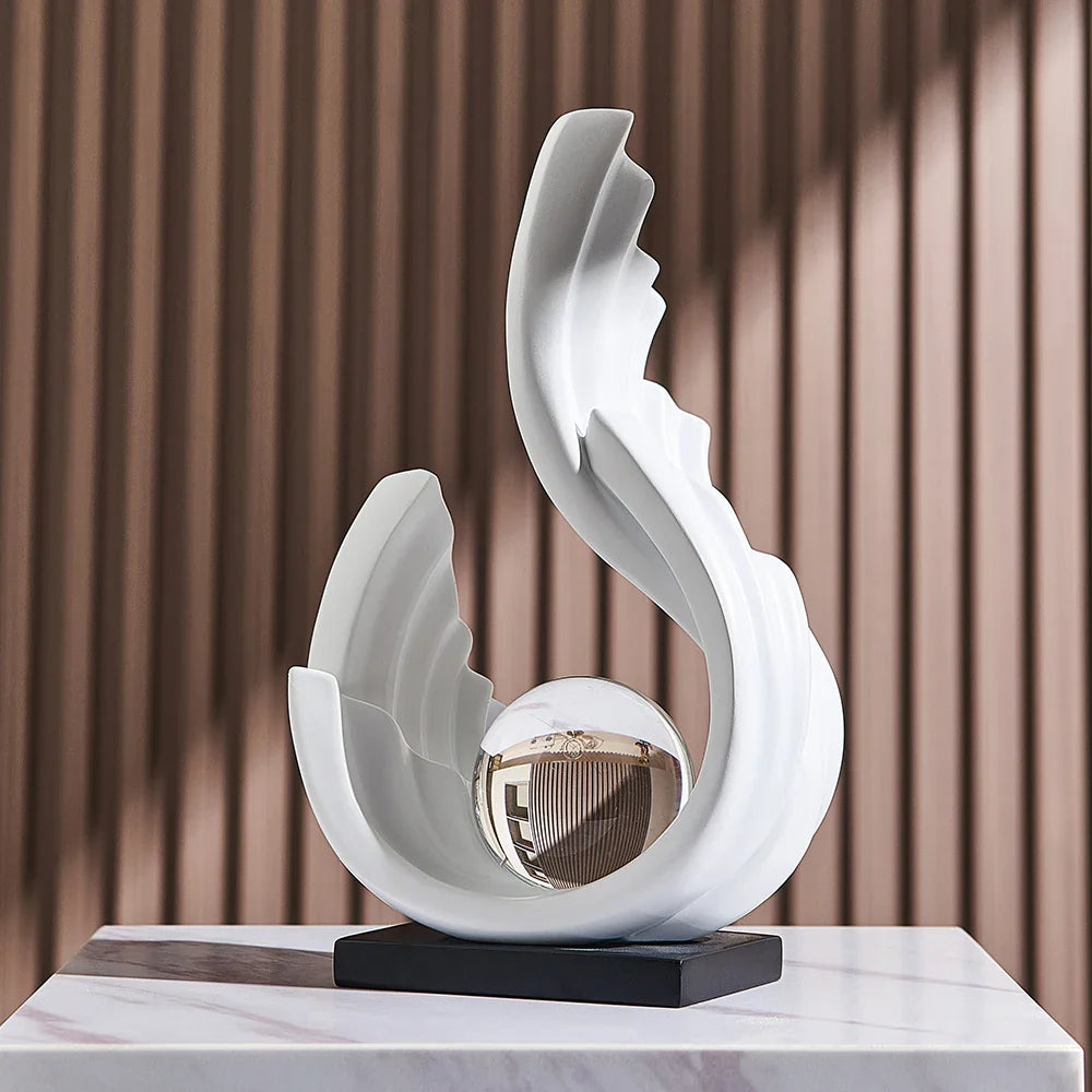 ETHEREAL FLOW – Glazen ornament met sierlijk design