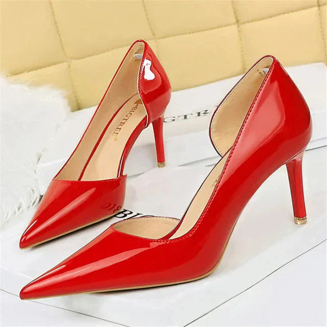 Dames pumps met hoge hak en uitgesneden zijkant – VELARA CUTOUT - Glamorix