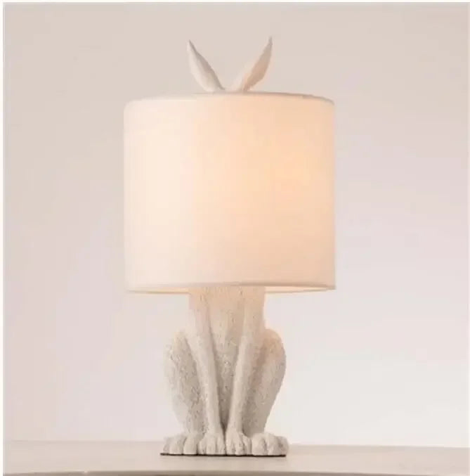 BUNNYLUX - Tafellamp met schattig konijn in Scandinavische stijl