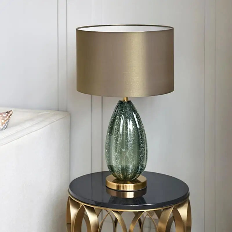 GRANDGLOW - Oversized glazen tafellamp met moderne elegantie
