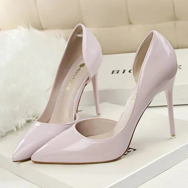 Dames pumps met hoge hak en uitgesneden zijkant – VELARA CUTOUT - Glamorix