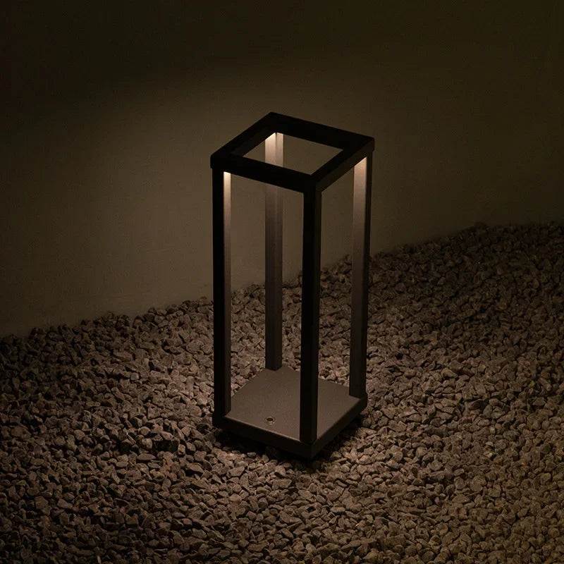 https://www.selzar.nl/products/briljantlicht-draadloze-tafellamp
