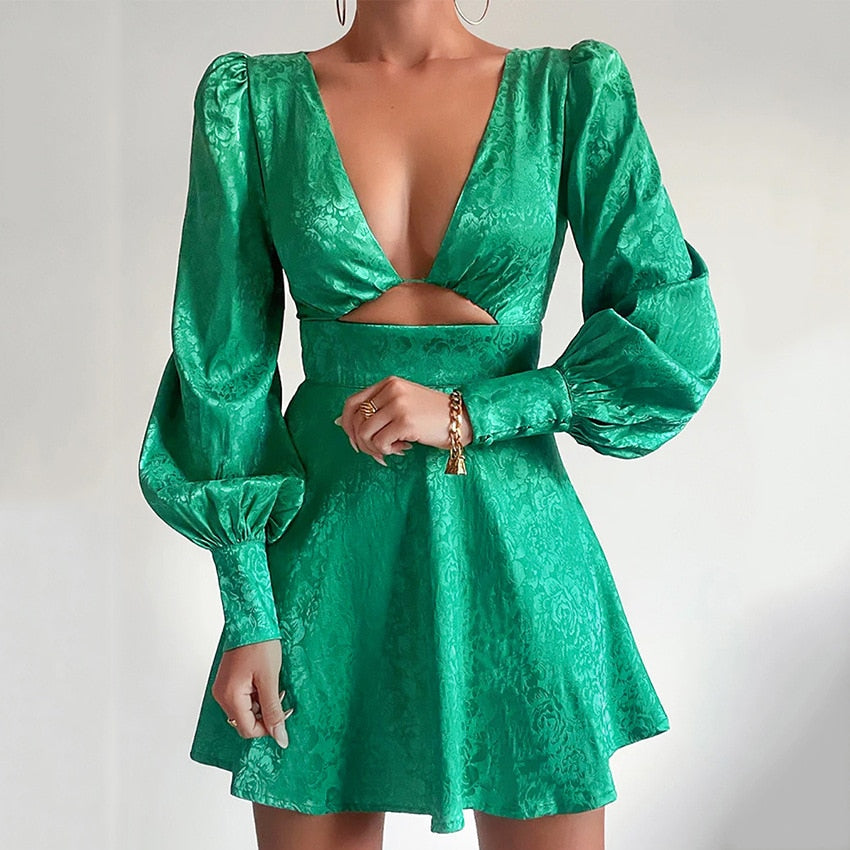 Dames mini-jurk met diepe V-hals en cut-out taille – AURELIA CUT - Glamorix