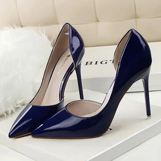 Dames pumps met hoge hak en uitgesneden zijkant – VELARA CUTOUT - Glamorix