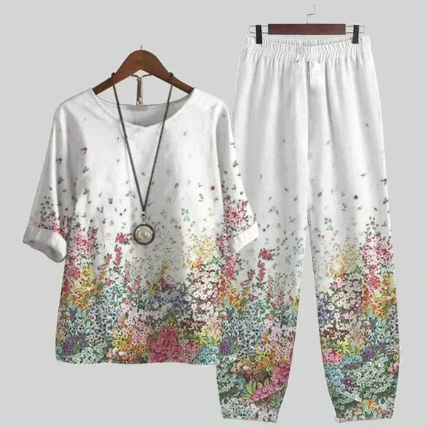 Tweedelige dames set met bloemenprint top en rechte broek – AUREA SET - Glamorix