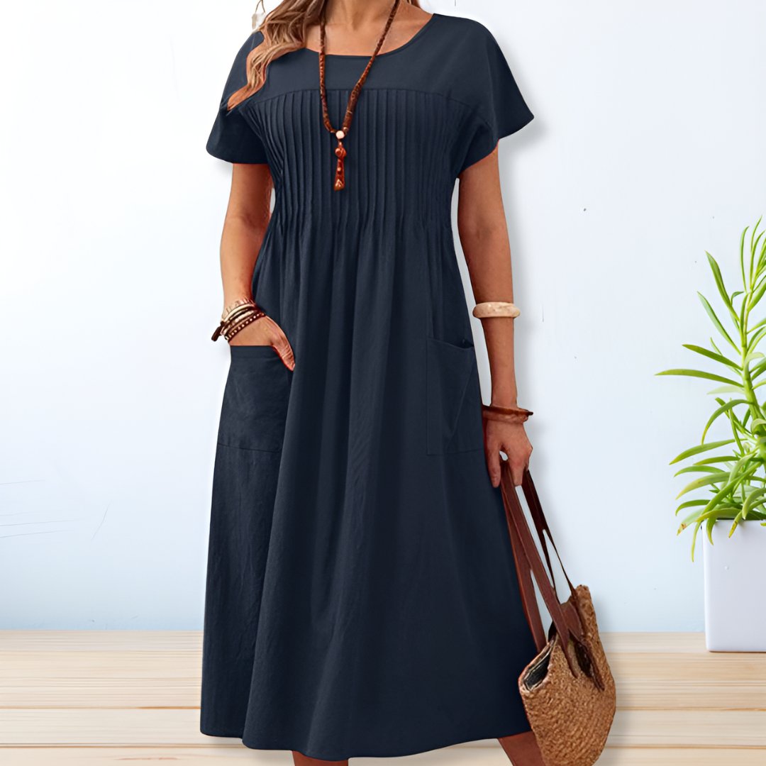 Elegante damesjurk met vloeiende pasvorm en flair – AYLEN