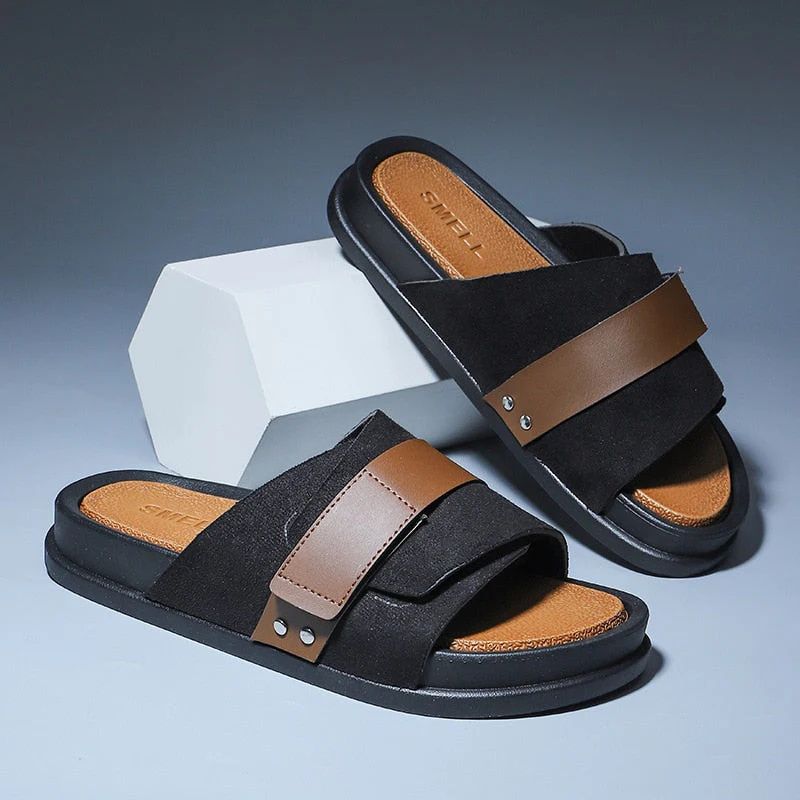 Stijlvolle Zomerslippers met Brede Kruisbanden – VELTURA
