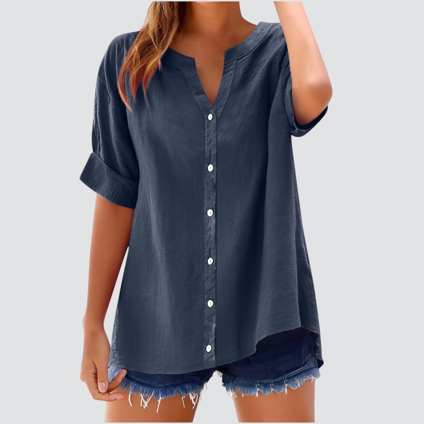 V-hals damesblouse met knoopsluiting – HANNELA - Glamorix