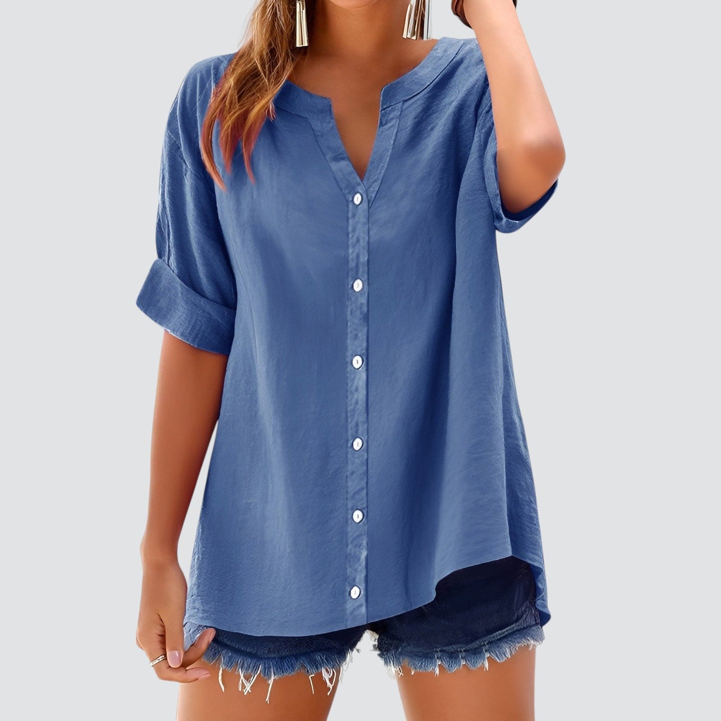 V-hals damesblouse met knoopsluiting – HANNELA - Glamorix
