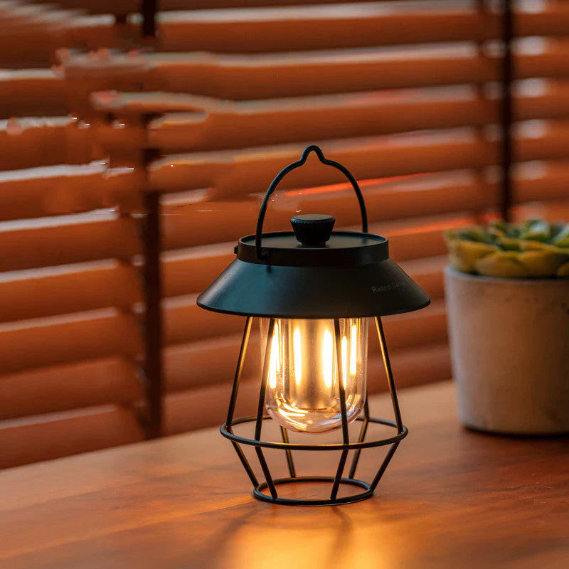 GlowTrek - LED Outdoor Lantaarn met Retro Design