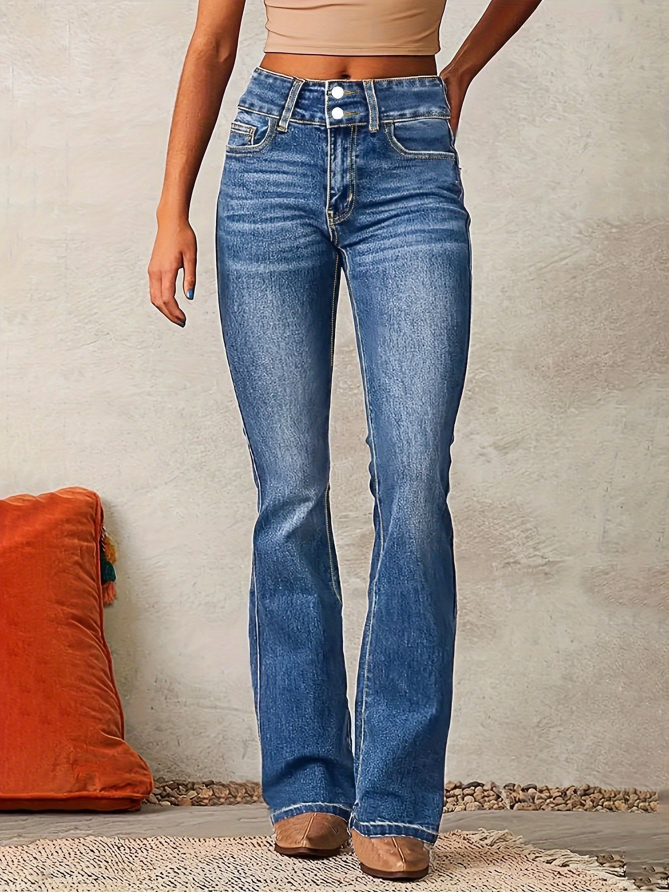 Flatterende flared jeans met hoge taille – STELLA