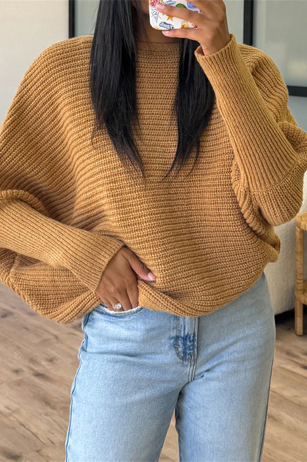 BATWING ELEGANCE - Gebreide Pullover met Ronde Hals en Vleermuismouwen