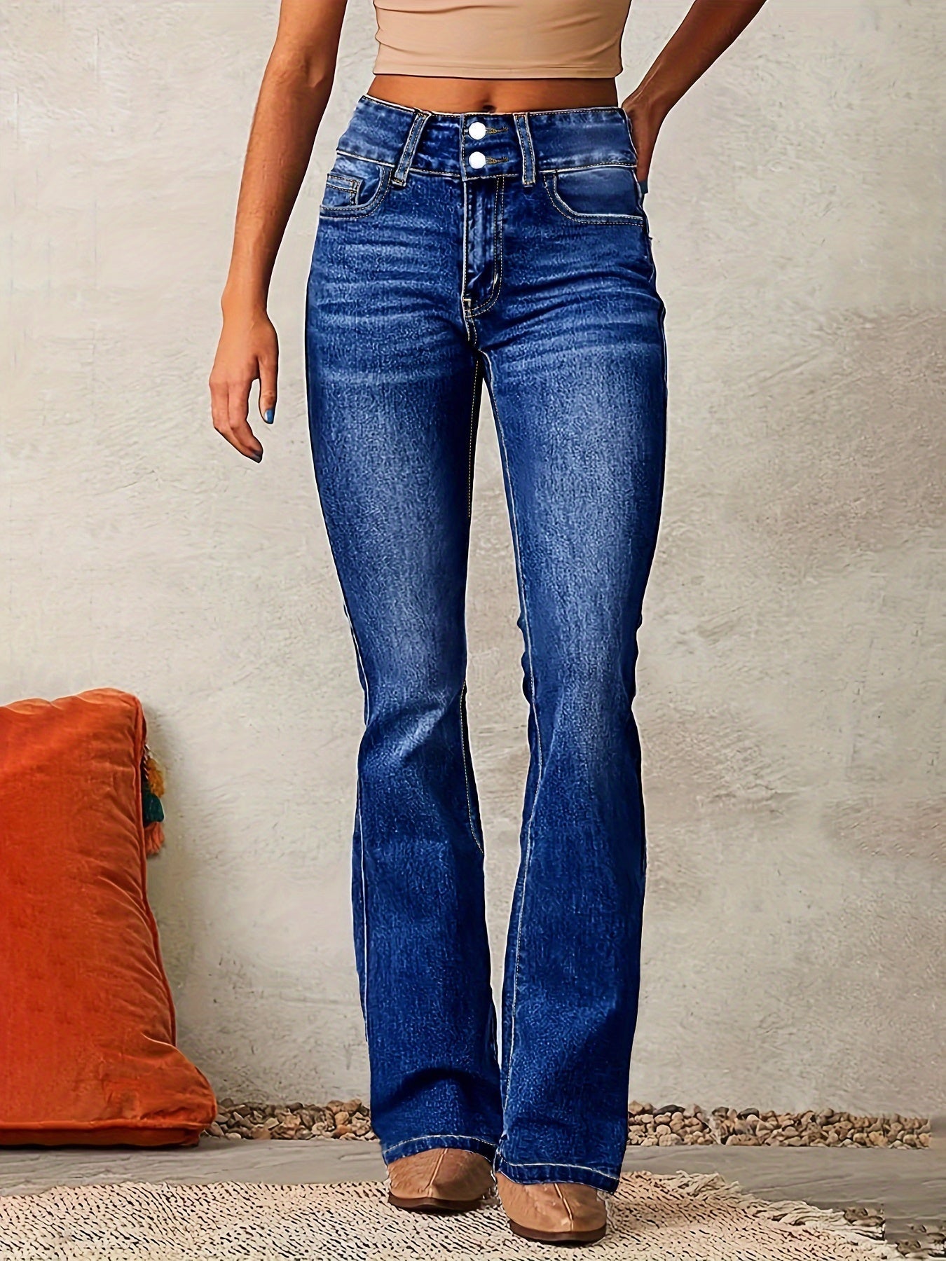 Flatterende flared jeans met hoge taille – STELLA