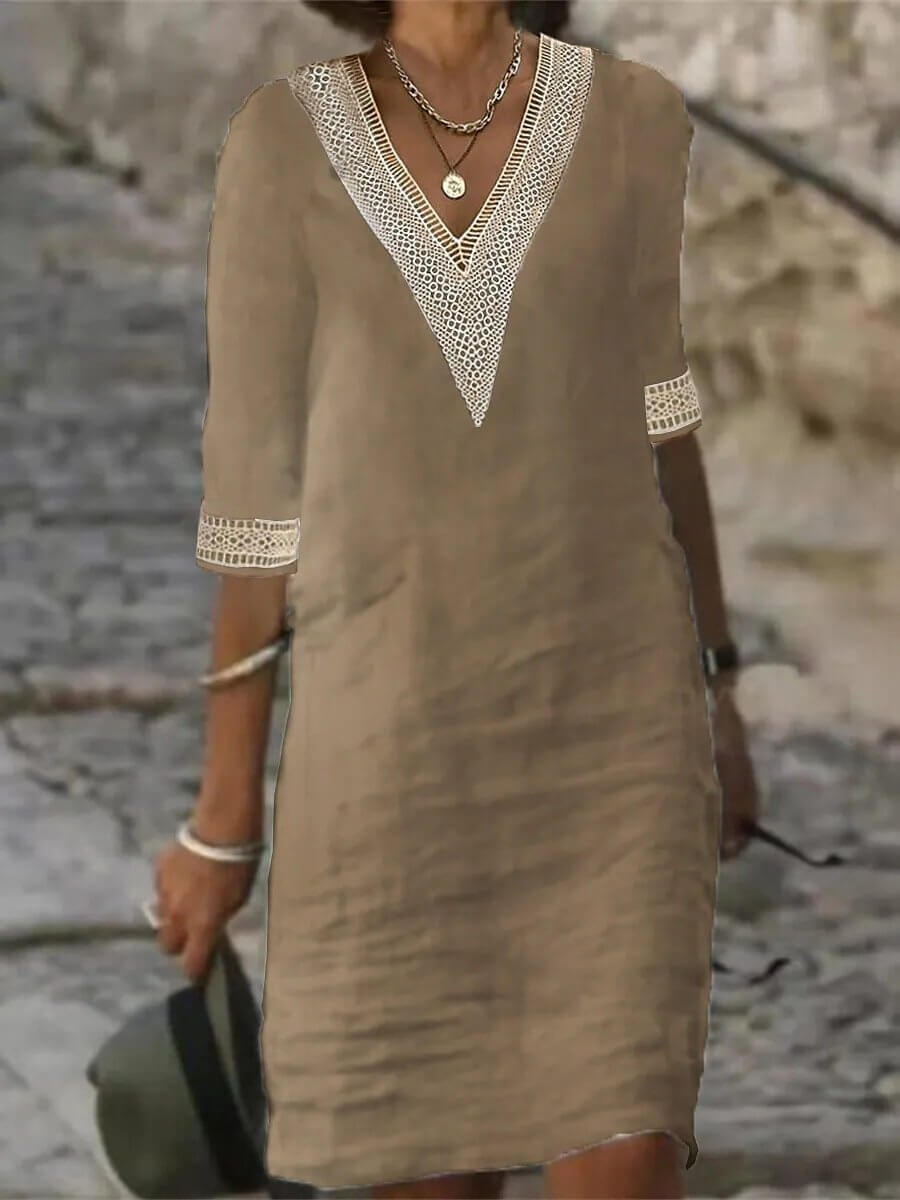 Damesjurk met V-hals en kantdetails – ELARA LACE - Glamorix