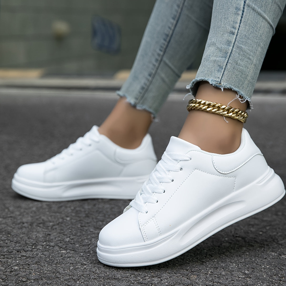 Modieuze lage sneaker met clean profiel en verhoogde zool – CALISTA - Glamorix