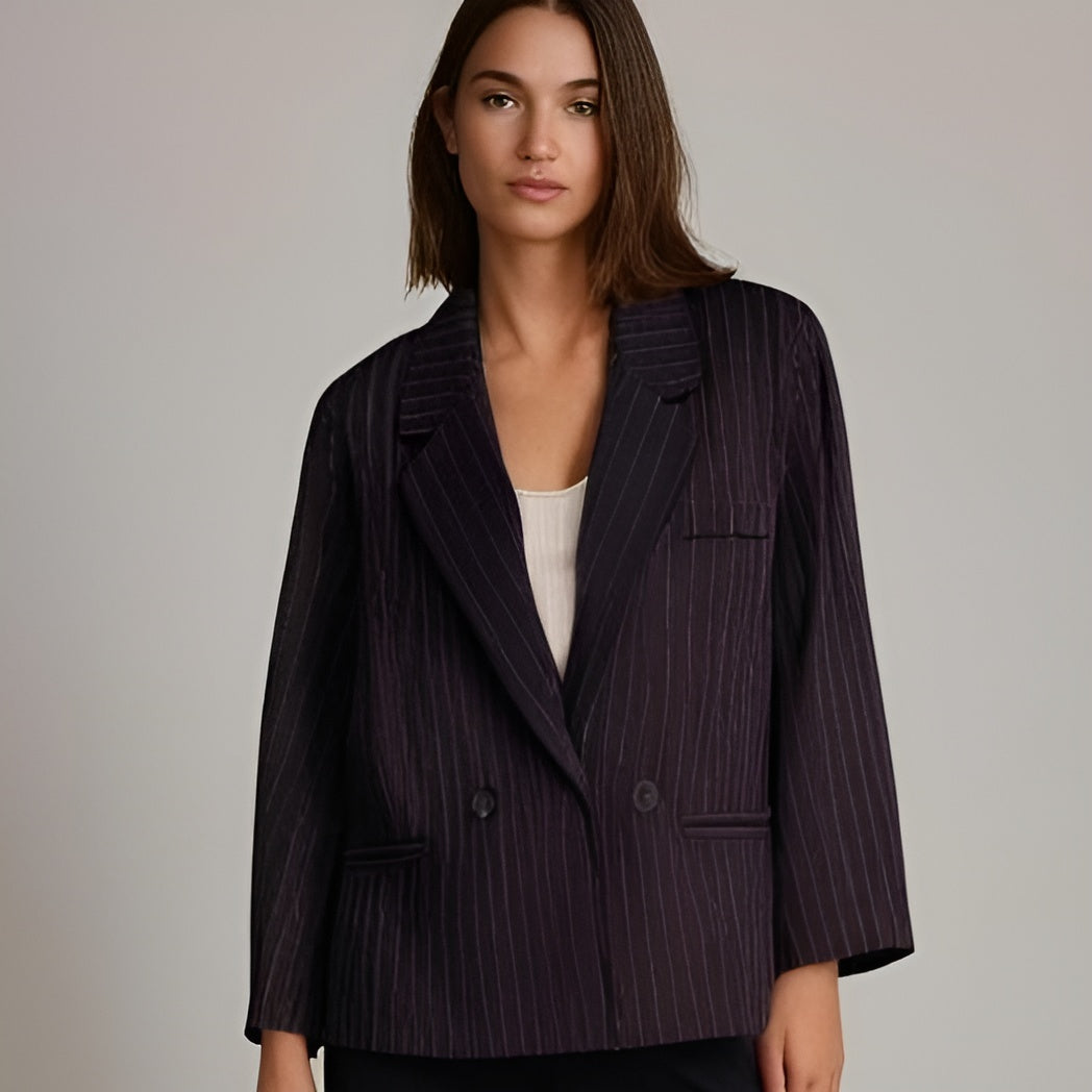 LYRA - Chique oversized blazer met stijlvolle strepen