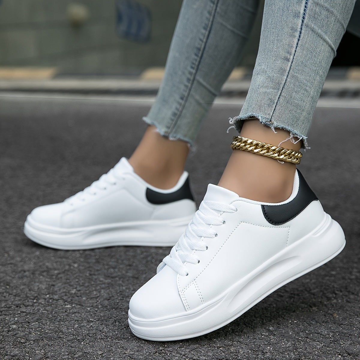 Modieuze lage sneaker met clean profiel en verhoogde zool – CALISTA - Glamorix