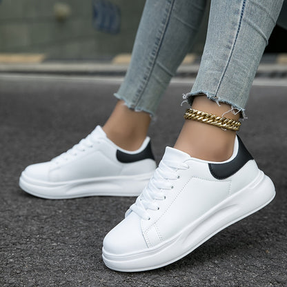 Modieuze lage sneaker met clean profiel en verhoogde zool – CALISTA - Glamorix