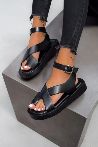 Trendy dames sandalen met kruissluiting en comfortabele plateauzool – LIVARA LIFT - Glamorix