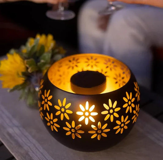 Sfeervolle Bloemenpatroon Kaarslamp – FloraGlow