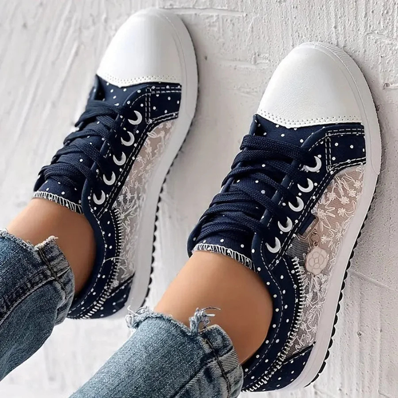 Thora - Damessneakers met kanten panelen en speelse details - Glamorix