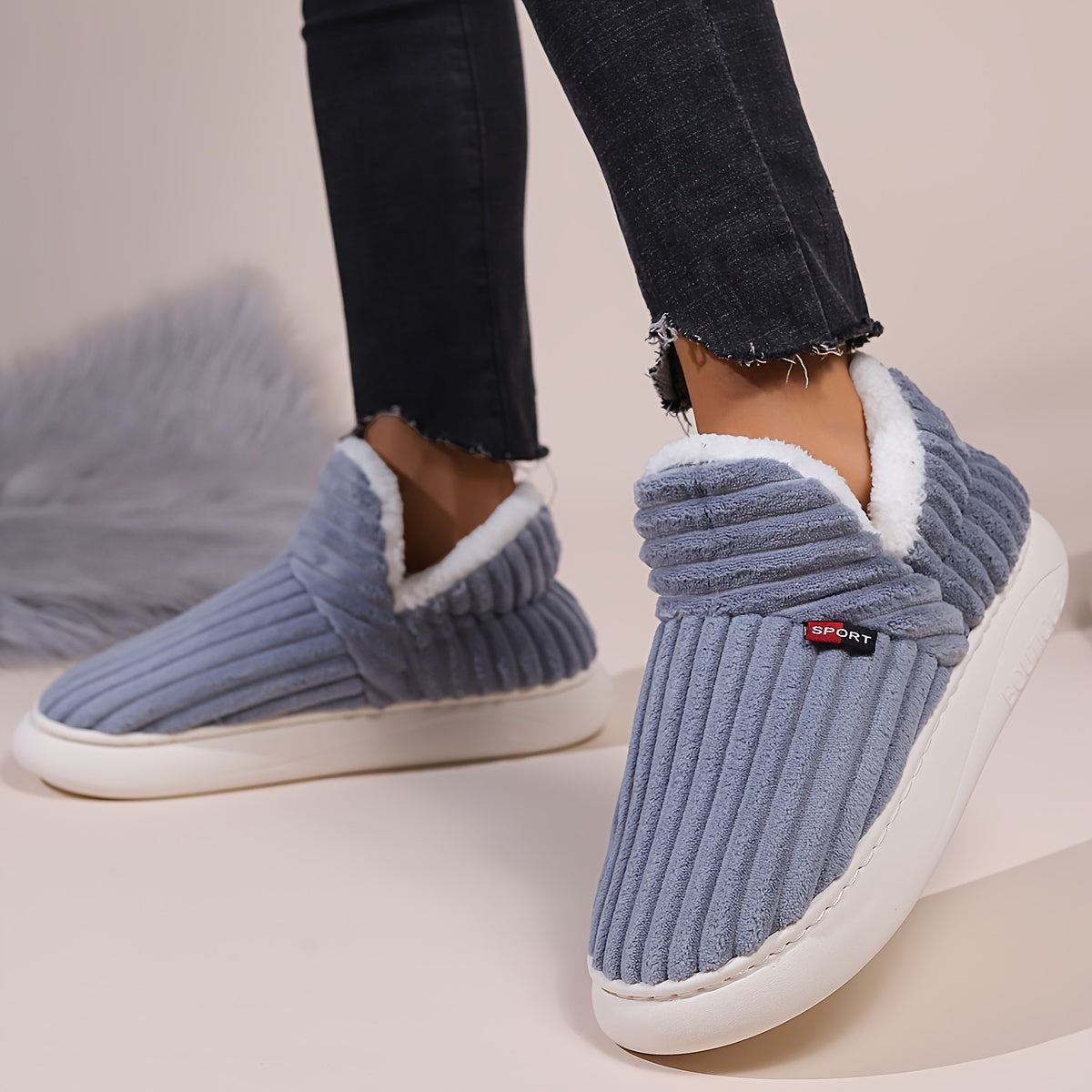 KIANNE – Zapatillas de invierno cálidas y acogedoras de felpa para mujer - Glamorix