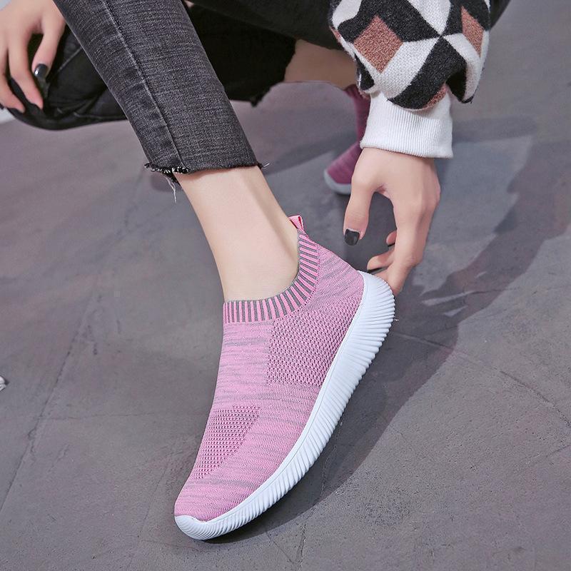 Modieuze ademende slip-on sneaker met sok-achtige pasvorm – NORINA - Glamorix