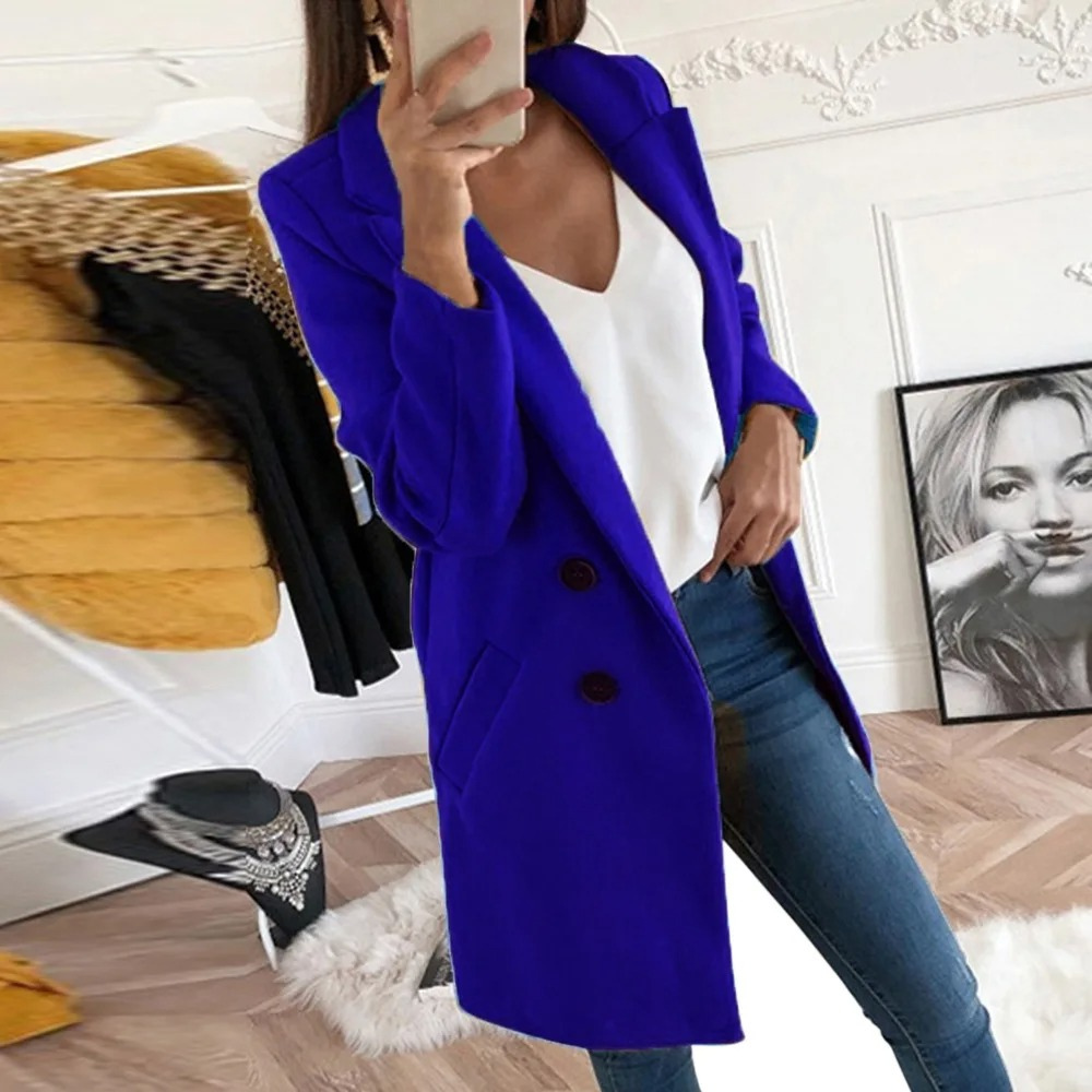 CARINA - Moderne trenchcoat voor dames met dubbele rij knopen en slanke pasvorm