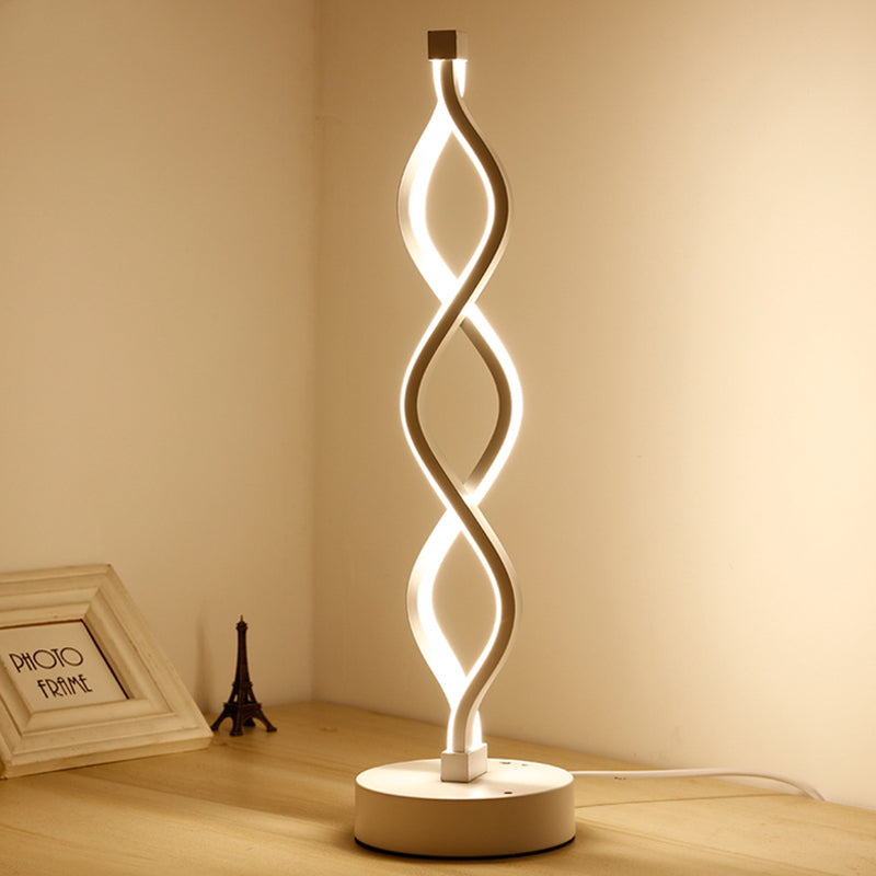 IRONLUX - Minimalistische ijzeren LED-nachtverlichting