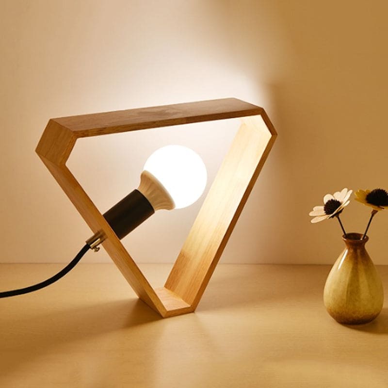 BEIGELUX - Eenvoudige beige tafellamp voor de slaapkamer