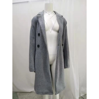 CARINA - Moderne trenchcoat voor dames met dubbele rij knopen en slanke pasvorm