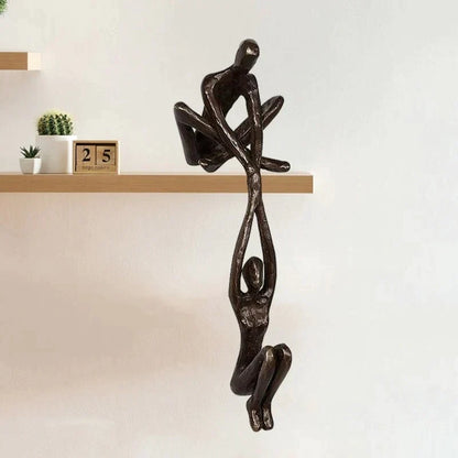 Eternal Grace – Sculptuur van Liefde en Kracht voor Uw Interieur