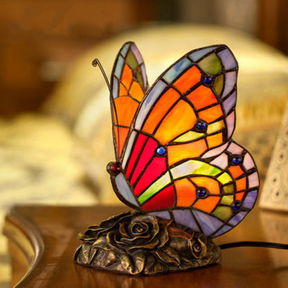 BUTTERGLOW - Sfeervolle nachtkastlamp met vlindervormige kap en rozenbasis